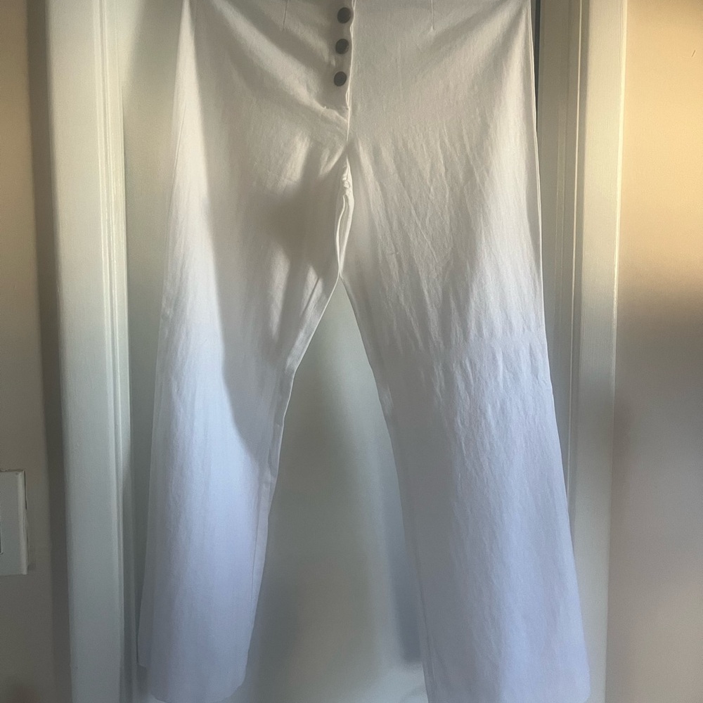 Classic white linen wide leg pants new never worn with tags.